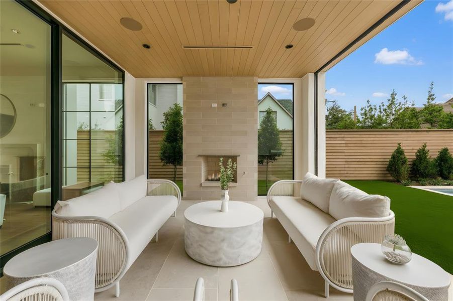 Exterior details and patio area of a home in , University Park (Image 24).