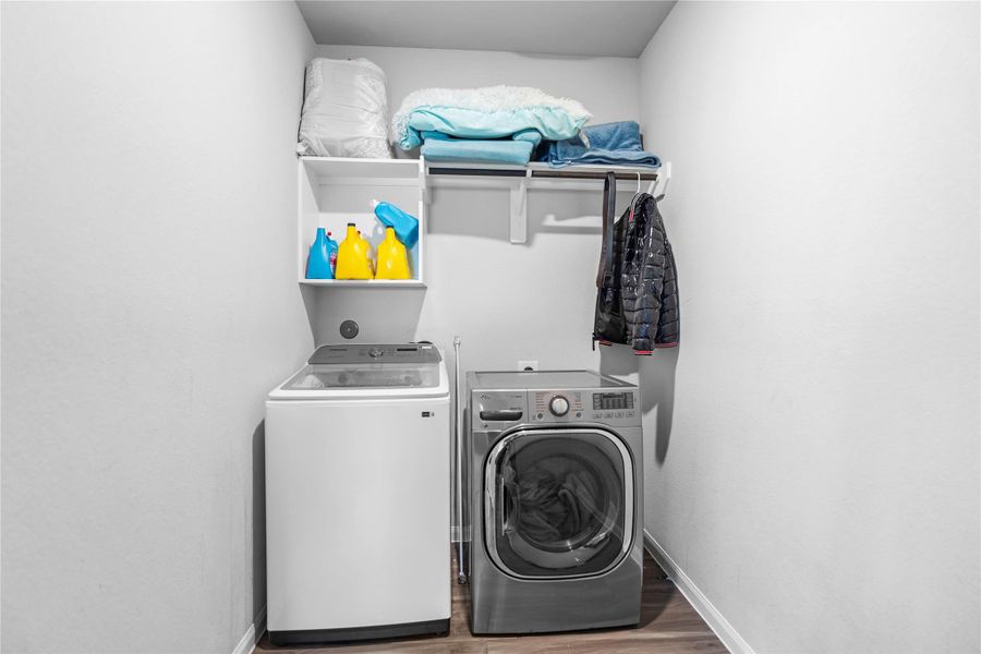 Furnished interior view inside a new home in , Huntsville (Image 8).