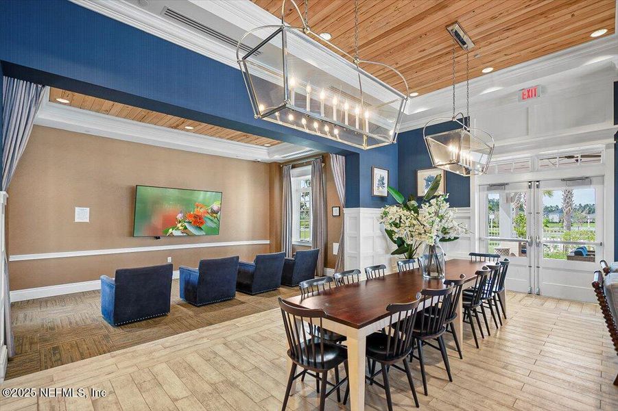 Furnished interior view inside a new home in , St. Augustine (Image 31).