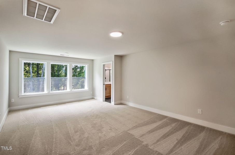 27-web-or-mls-1912-old-bramble-lane-025