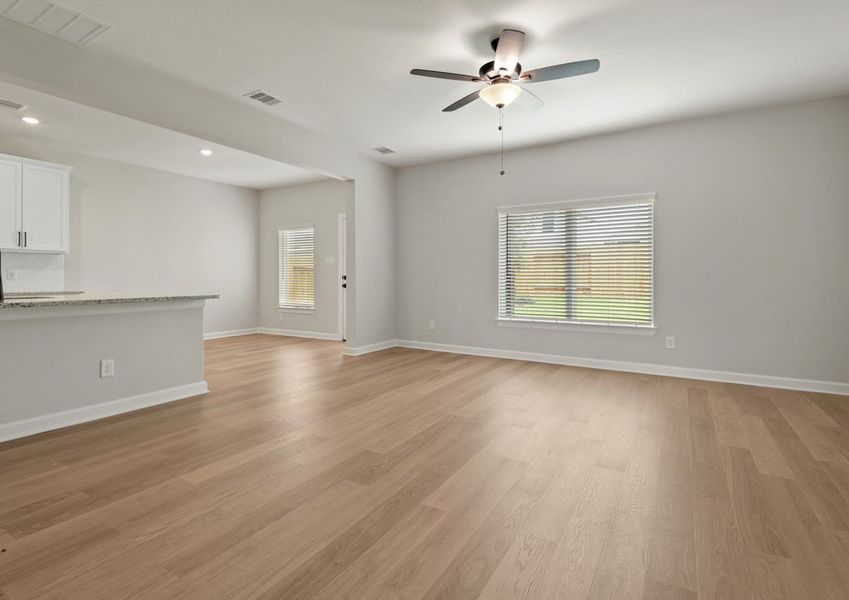 Representative unfurnished interior of a home built from the Woods by LGI Homes in Cypress Trails at Bauer Landing, Hockley (Image 16).