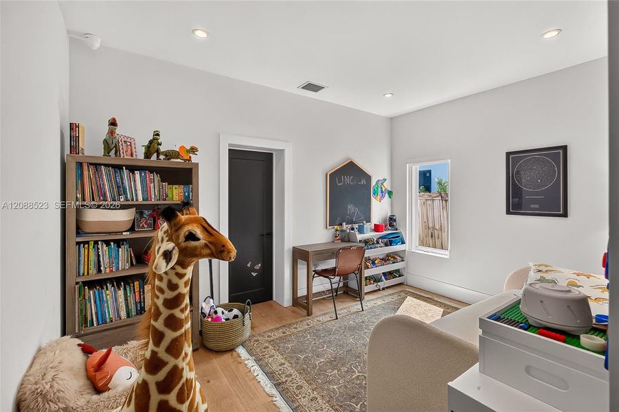 Furnished interior view inside a new home in , Miami (Image 31).