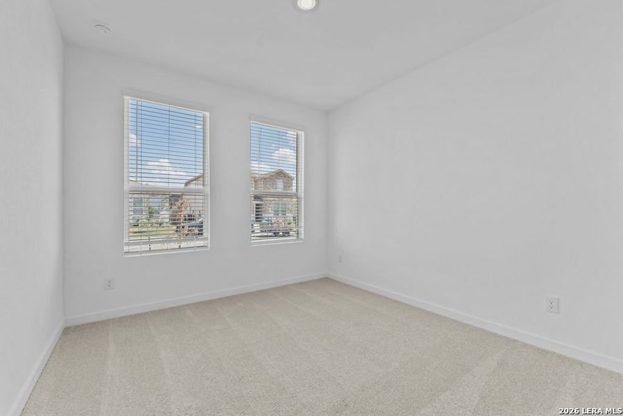 Spacious, unfurnished interior of a new home in Grace Gardens, San Antonio (Image 16). Spacious, unfurnished interior of a new home in Grace Gardens, San Antonio (Image 16).