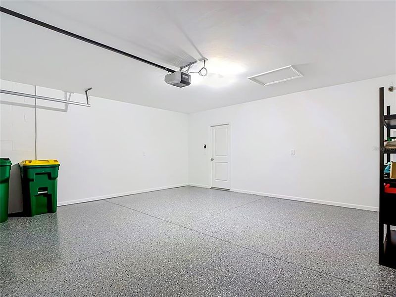 Spacious, unfurnished interior of a new home in Caloosa Cove, Labelle (Image 23).