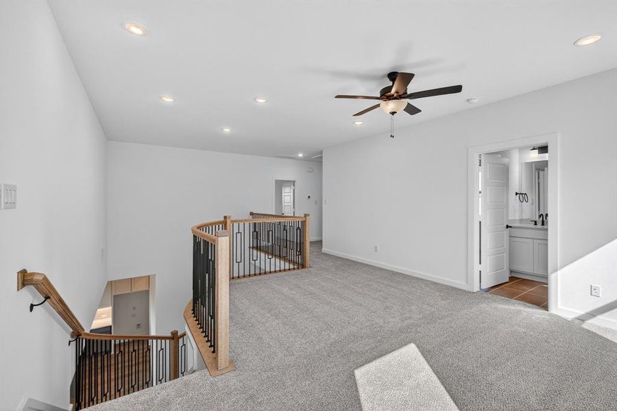 Spacious, unfurnished interior of a new home in Solterra, Mesquite (Image 25). Spacious, unfurnished interior of a new home in Solterra, Mesquite (Image 25).