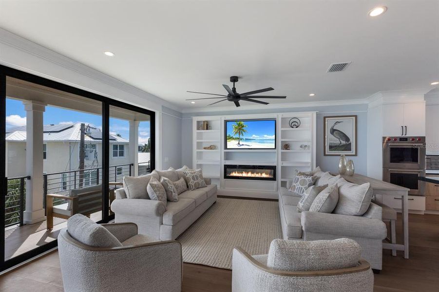Furnished interior view inside a new home in , Bradenton Beach (Image 17).