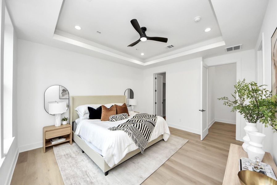 Spacious primary bedroom.
