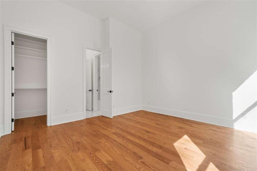 Spacious, unfurnished interior of a new home in , Lawrenceville (Image 51).