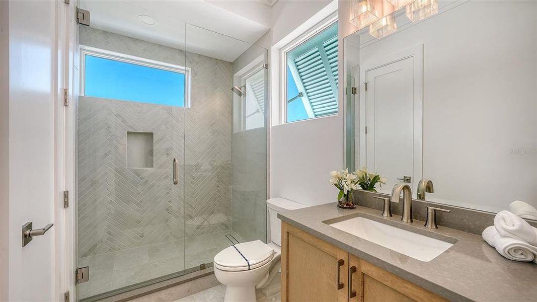 Furnished interior view inside a new home in , Sarasota (Image 35).