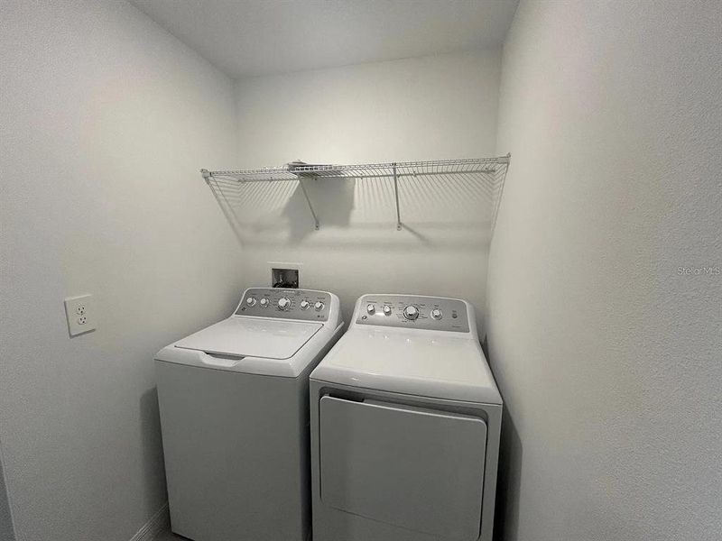 Close-up of interior finishes inside a home in , Palmetto (Image 6).
