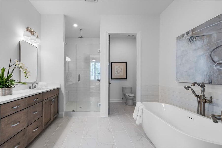 Furnished interior view inside a new home in Waterside Condos, Peachtree Corners (Image 11).