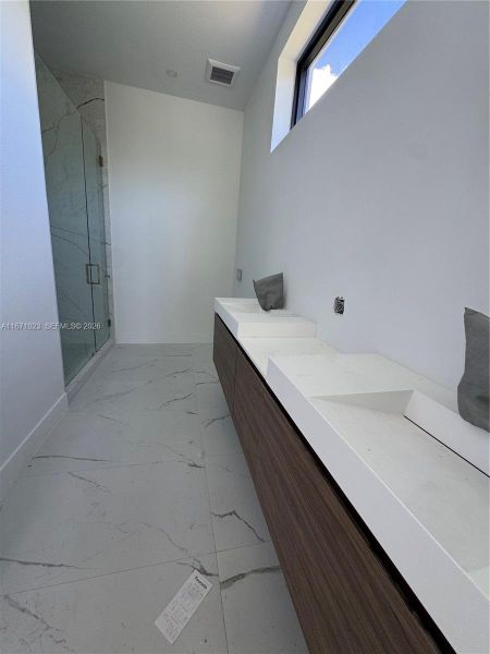 Image 21 of a home in . Image 21 of a home in .