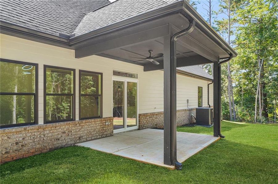 Front exterior of a new home in , Snellville, GA, highlighting curb appeal (Image 20).