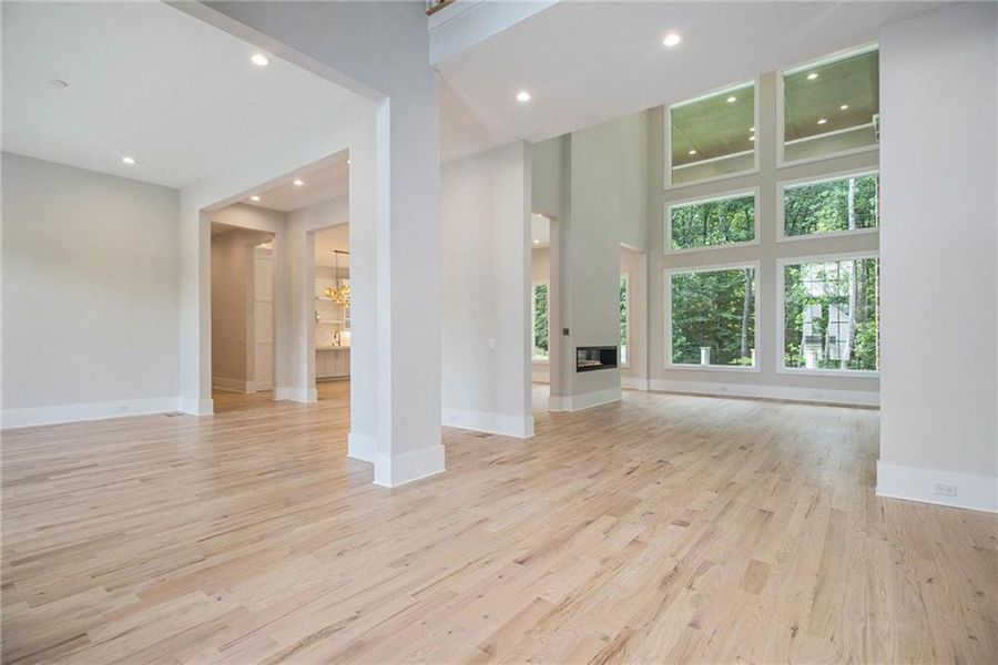 Spacious, unfurnished interior of a new home in , Alpharetta (Image 23).