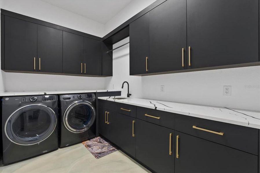 Furnished interior view inside a new home in , Osprey (Image 35).