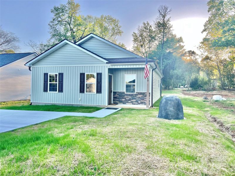 Front exterior of a new home in , Salisbury, NC, highlighting curb appeal (Image 1). Front exterior of a new home in , Salisbury, NC, highlighting curb appeal (Image 1).