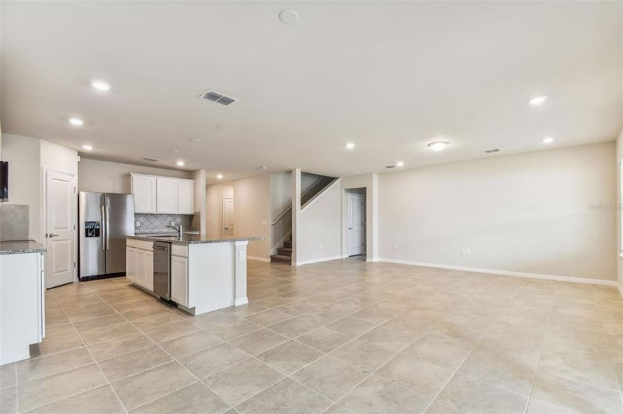 Spacious, unfurnished interior of a new home in Riverwood, Zephyrhills (Image 13). Spacious, unfurnished interior of a new home in Riverwood, Zephyrhills (Image 13).