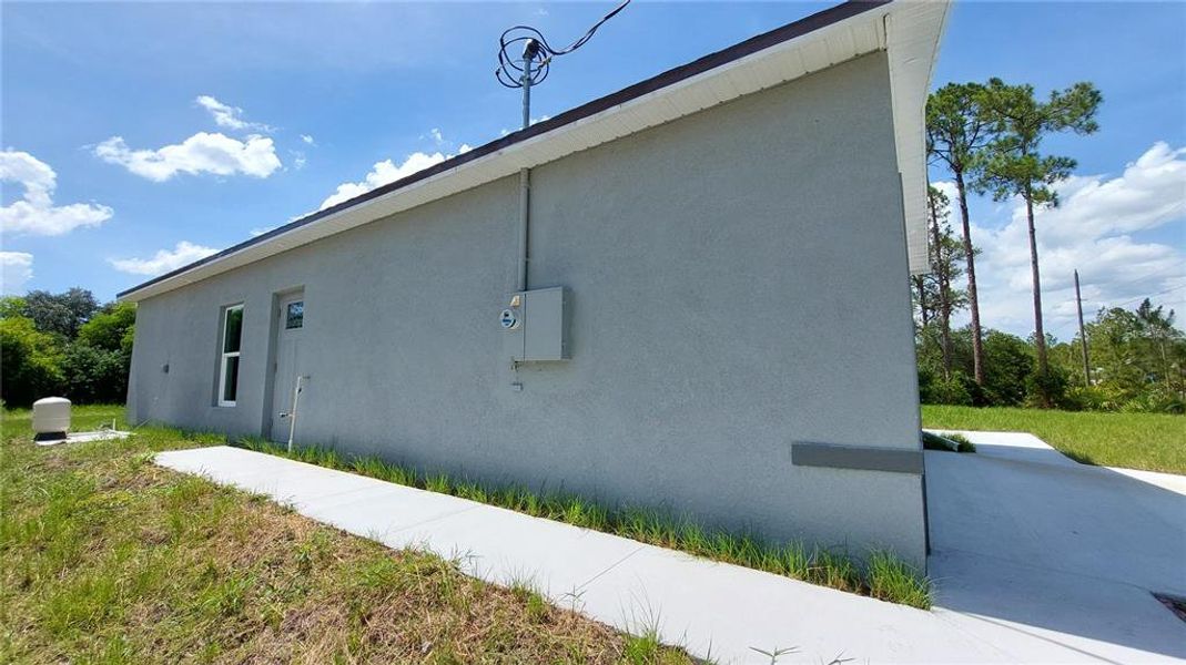 Image 19 of a home in . Image 19 of a home in .