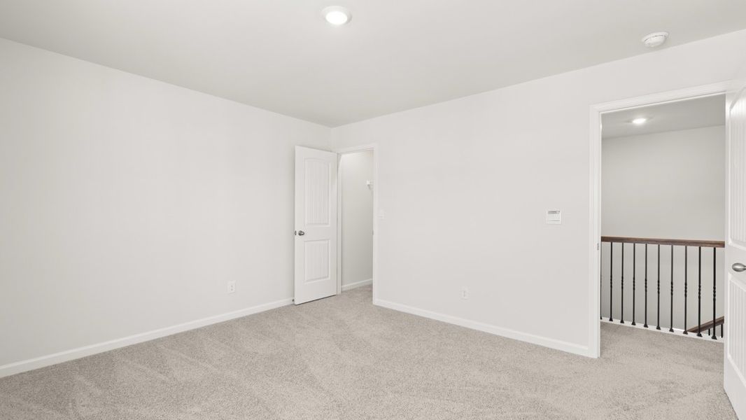 Representative unfurnished interior of a home built from the Bellview by D.R. Horton in Hamptons at Riverwood East, Dallas (Image 27).
