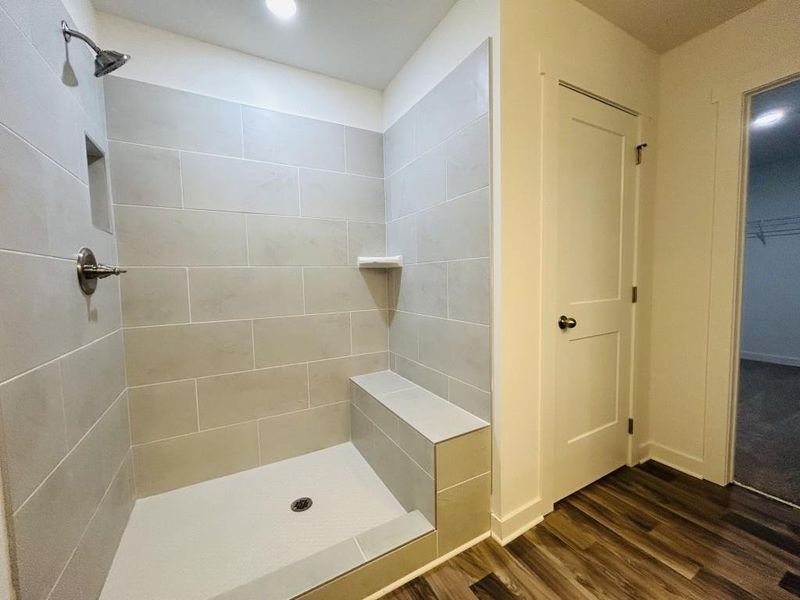 Furnished interior view inside a new home in Sutton's Landing, Statham (Image 5). Furnished interior view inside a new home in Sutton's Landing, Statham (Image 5).