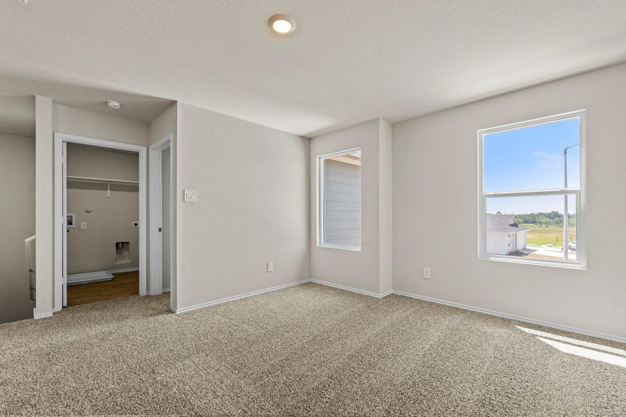 Spacious, unfurnished interior of a new home in Ladera, Luling (Image 23). Spacious, unfurnished interior of a new home in Ladera, Luling (Image 23).