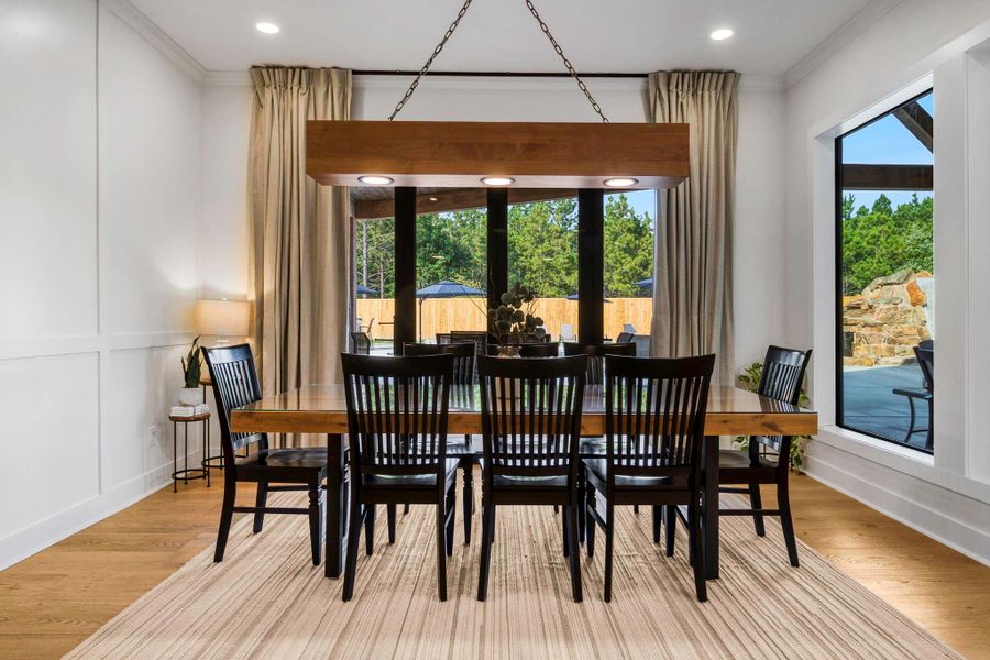 Furnished interior view inside a new home in , Onalaska (Image 6).