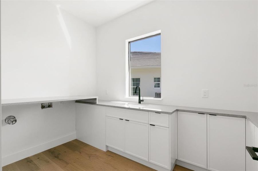 Furnished interior view inside a new home in , Palmetto (Image 4).