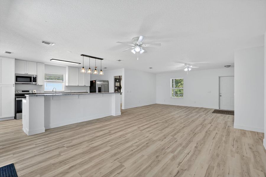 Image 18 of a home in . Image 18 of a home in .