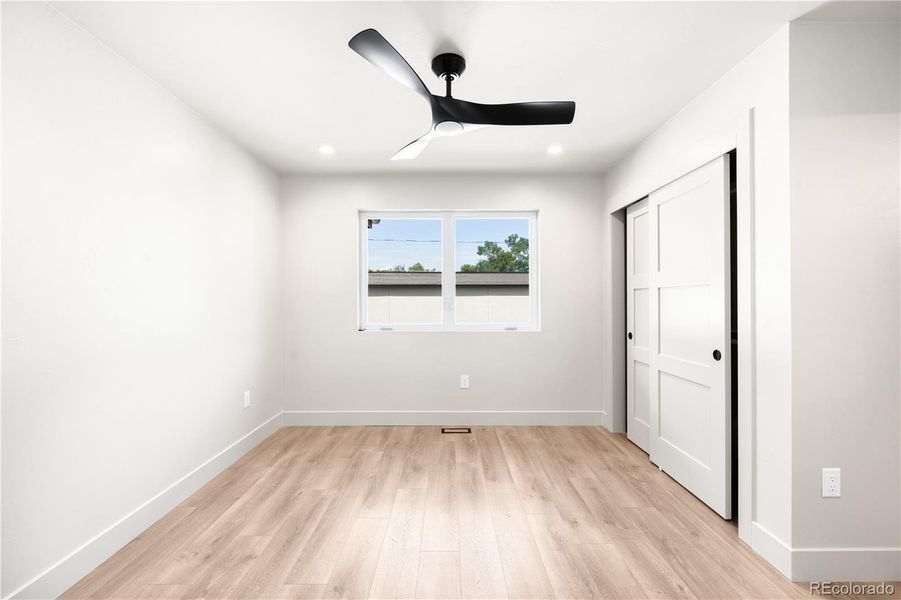 Spacious, unfurnished interior of a new home in , Denver (Image 35).