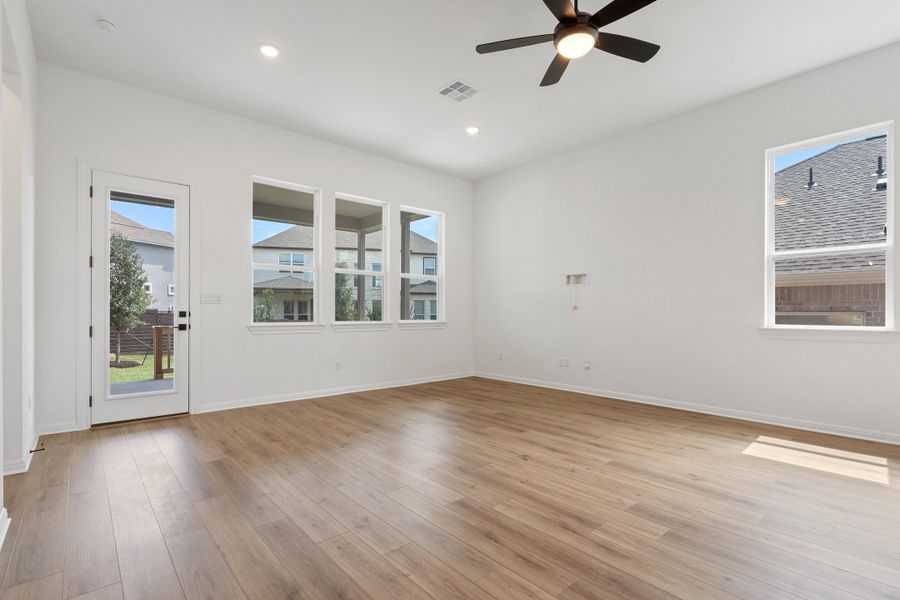 Representative unfurnished interior of a home built from the Waterville by Ashton Woods in The Trails at Carmel, Pflugerville (Image 62).