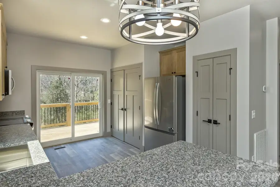 Spacious, unfurnished interior of a new home in , Asheville (Image 8).