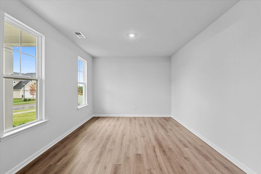 Spacious, unfurnished interior of a new home in Fieldstone, Lexington (Image 22). Spacious, unfurnished interior of a new home in Fieldstone, Lexington (Image 22).