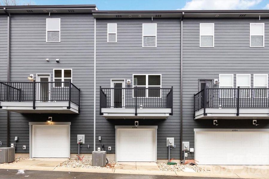 2 bay tandem garage
