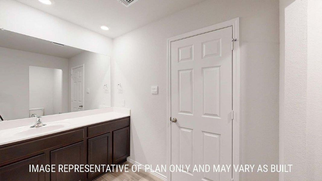 Furnished interior view inside a new home in Turnbo Ranch, Killeen (Image 14).