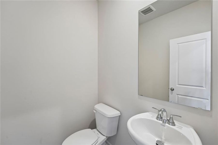 Image 69 of a home in Ivey Township.