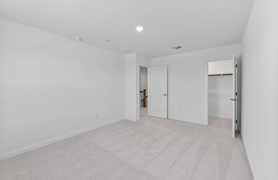 Spacious, unfurnished interior of a new home in Monarch on Main, Round Rock (Image 18).