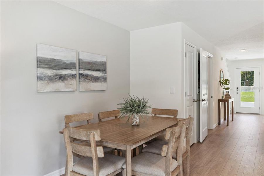 Furnished interior view inside a new home in Sandalwood, New Smyrna Beach (Image 7).