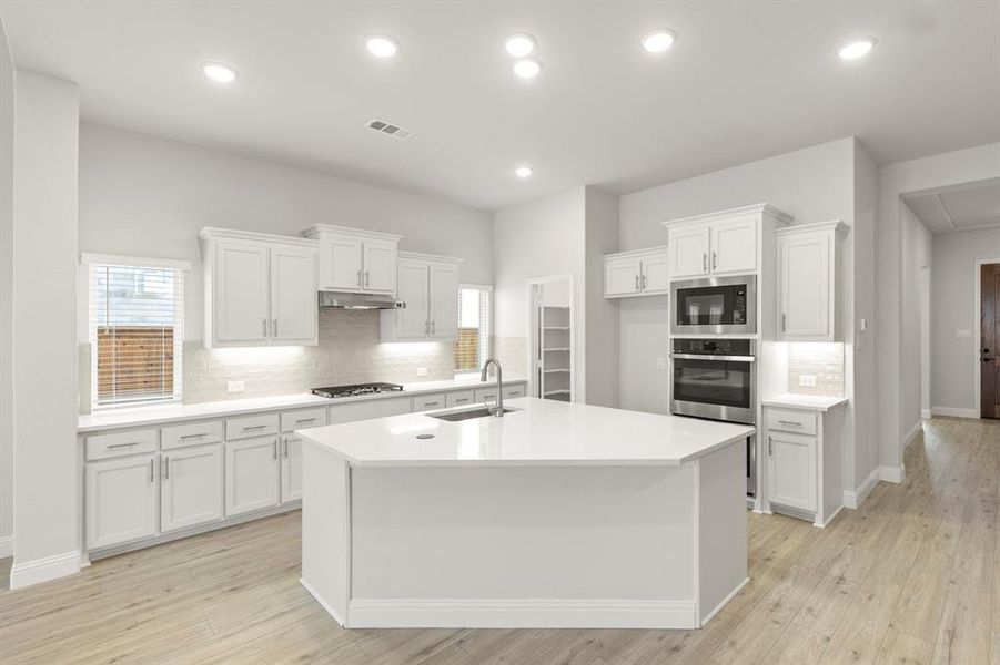 06_14454 McClint, Pilot Point