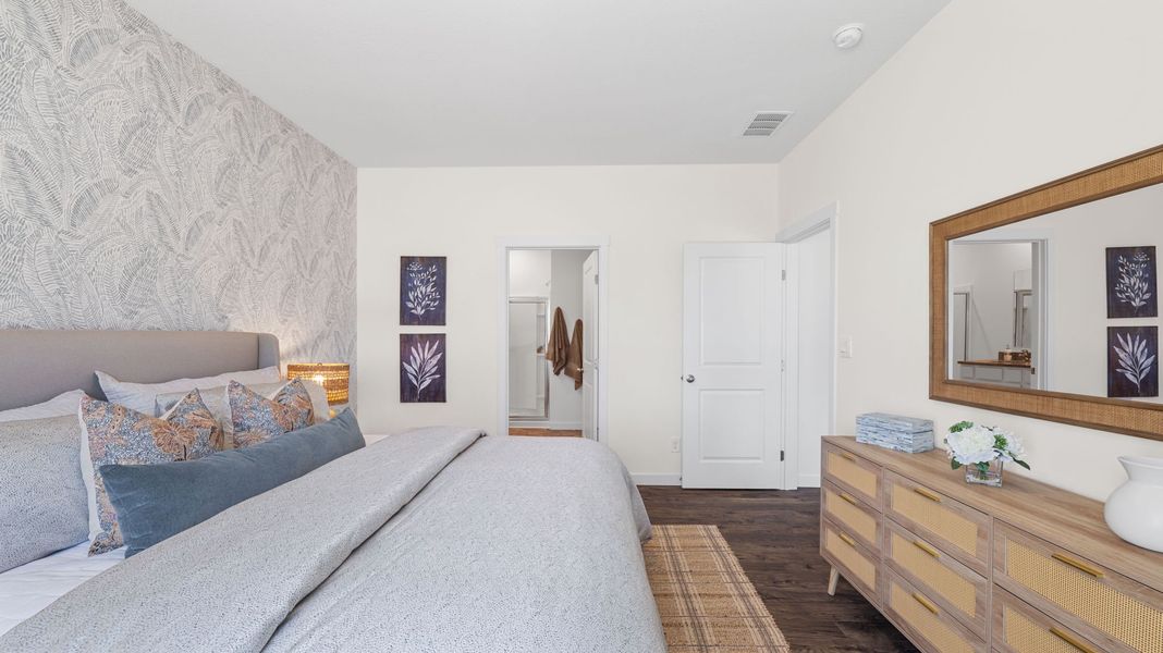 Furnished interior view inside a new home in The Cove at Thrasher Landing, Hixson (Image 29).