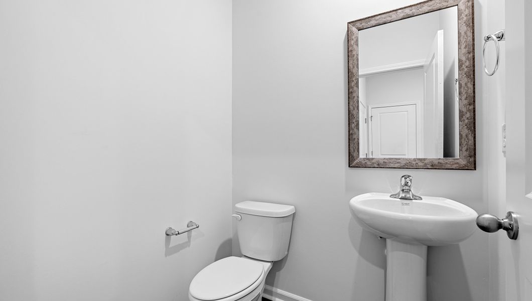 Furnished interior view inside a new home in Woodglen, Piedmont (Image 11).