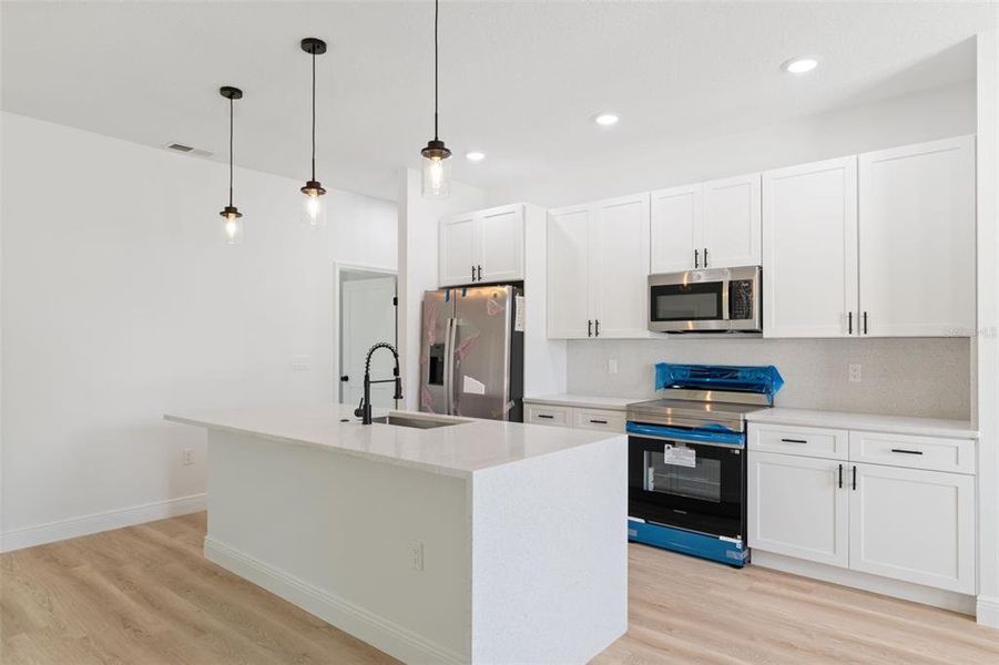 Furnished interior view inside a new home in , Ocala (Image 5).