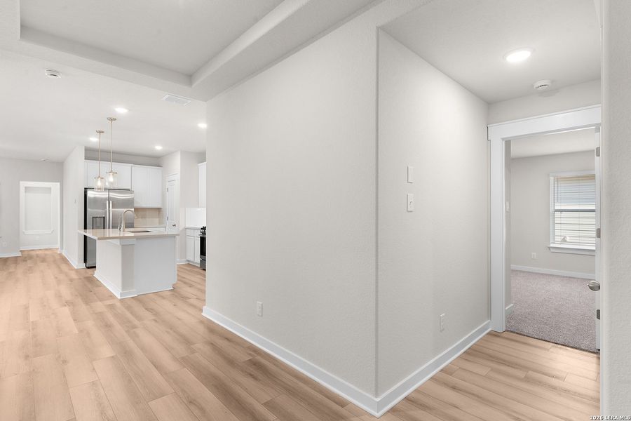 Spacious, unfurnished interior of a new home in Prairie Green, Converse (Image 15).