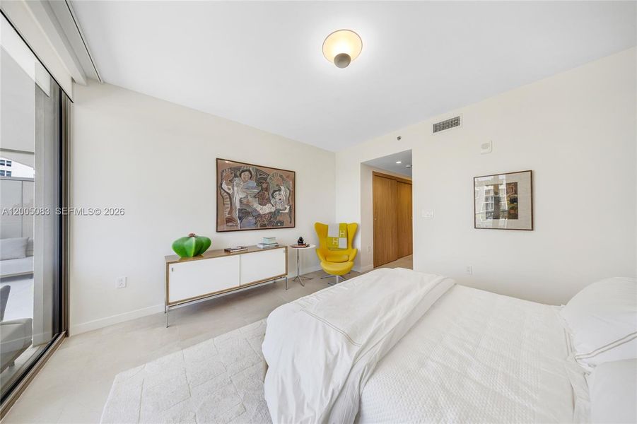 Furnished interior view inside a new home in Onda, Bay Harbor Islands (Image 66).