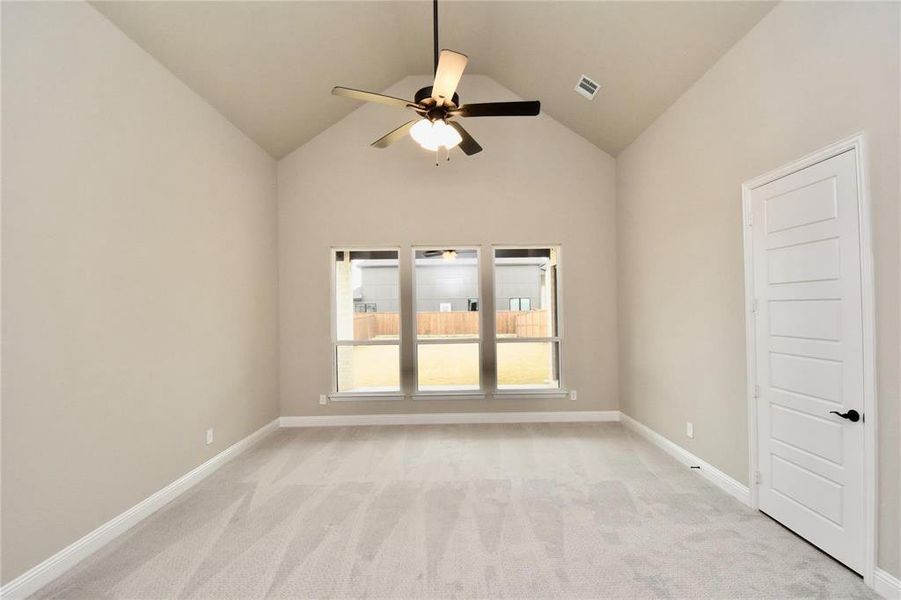 Spacious, unfurnished interior of a new home in Malabar Hill, Prosper (Image 18).