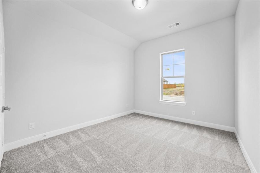 Spacious, unfurnished interior of a new home in Talia – Garden Series, Mesquite (Image 20).