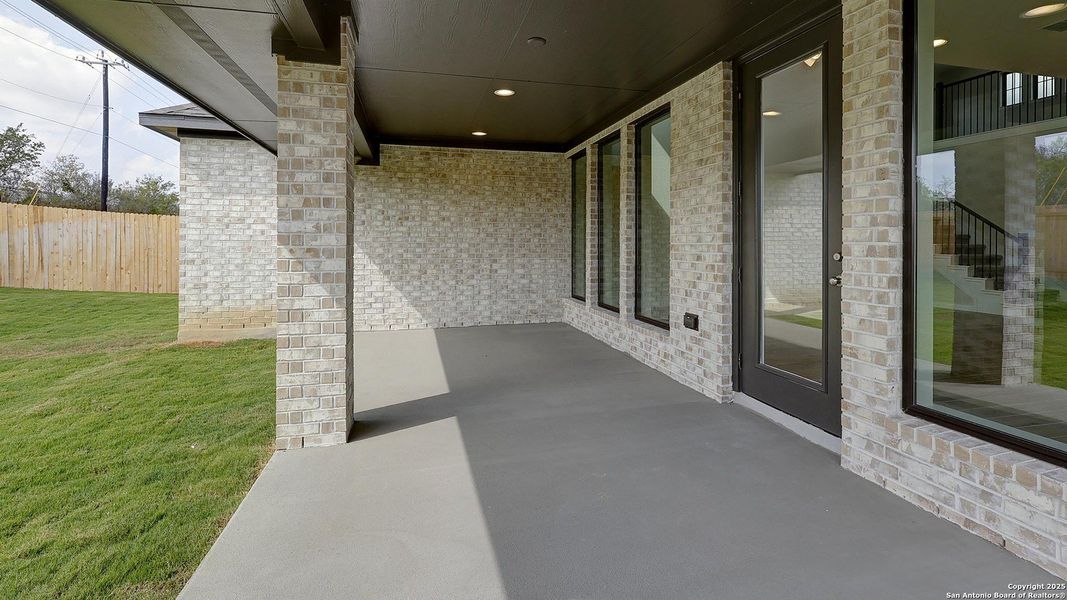 Exterior details and patio area of a home in Haby Hill 50', San Antonio (Image 17). Exterior details and patio area of a home in Haby Hill 50', San Antonio (Image 17).