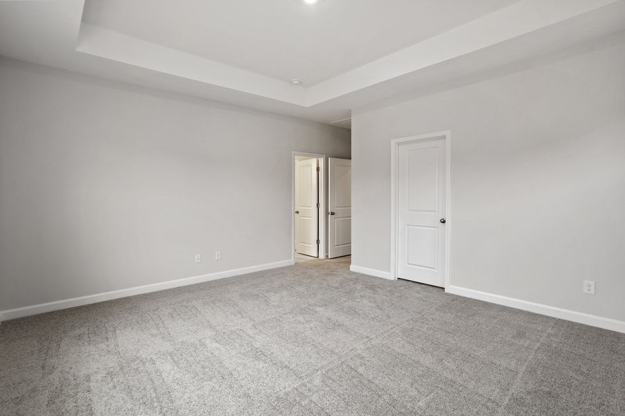 Spacious, unfurnished interior of a new home in Sweetbrier, Durham (Image 20).