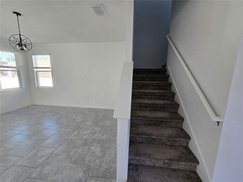Spacious, unfurnished interior of a new home in Rhett's Ridge, Apopka (Image 29).