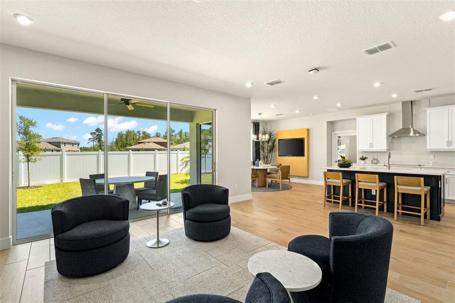 Community amenities in Meridian Parks, Orlando (Image 14).