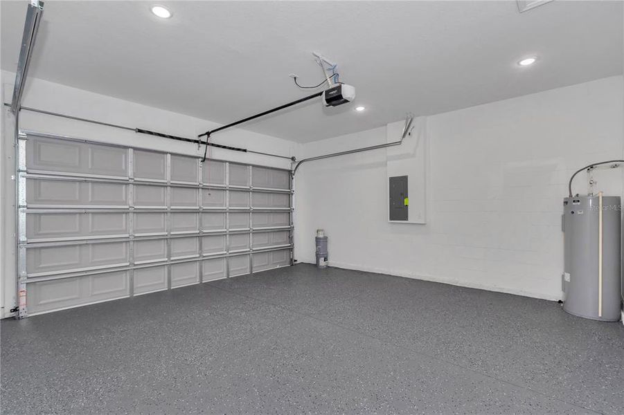 Spacious, unfurnished interior of a new home in , Citrus Springs (Image 25). Spacious, unfurnished interior of a new home in , Citrus Springs (Image 25).